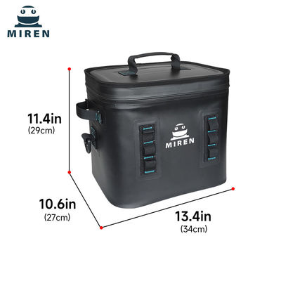 Un sac de refroidisseur doux en 24 boîtes noire